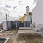 Barbadinhos In Historic Neighborhood * Lisboa