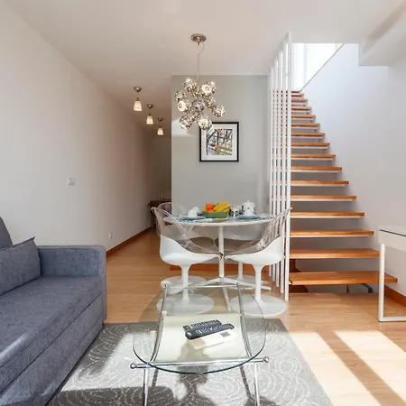 Apartment Barbadinhos In Historic Neighborhood Lisbon