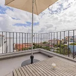Barbadinhos In Historic Neighborhood Lisboa
